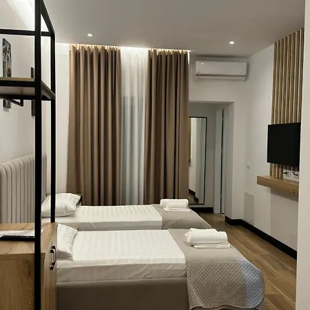 Bizant 3* Permet